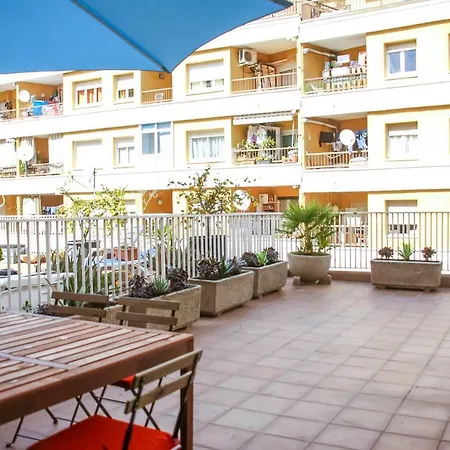 Apartment New For Holidays, 5 Minutes To The Beach